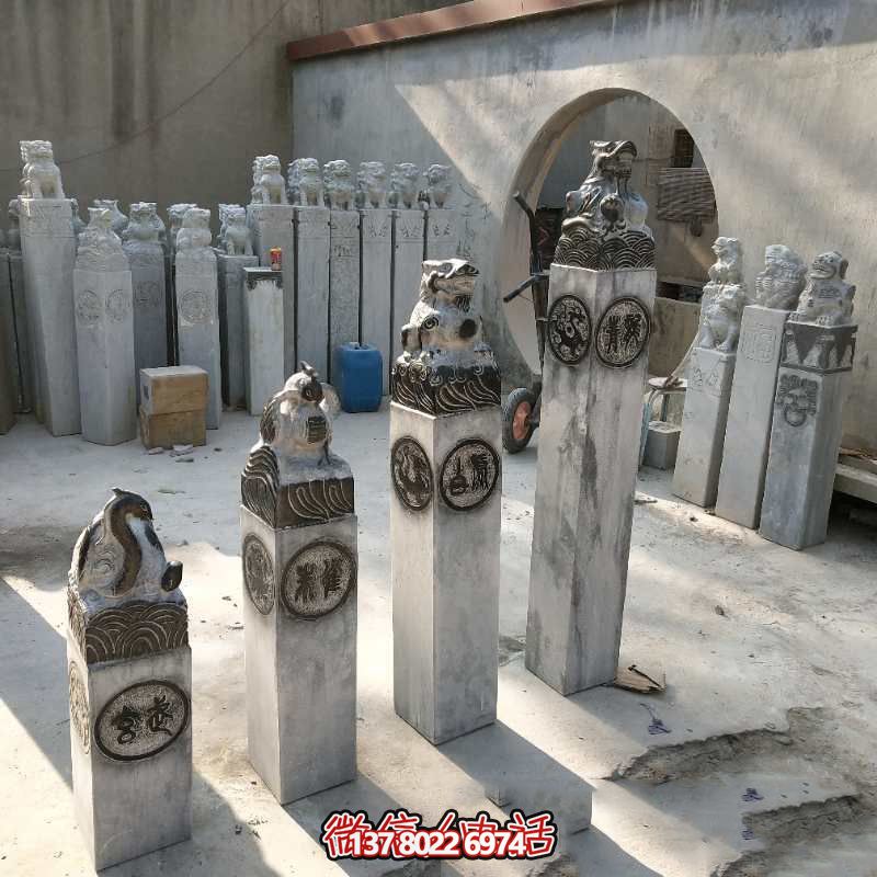 四神馬柱拴，融匯大理石精致雕塑，為園林景觀裝點增添濃濃韻味