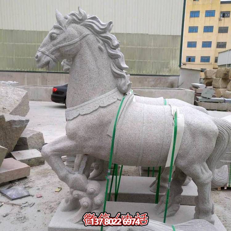 主題砂巖雕刻馬擺件，點綴園林廣場美景