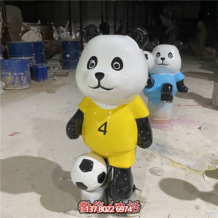 足球旅游景區(qū)，讓你玩轉(zhuǎn)卡通公仔和雕塑